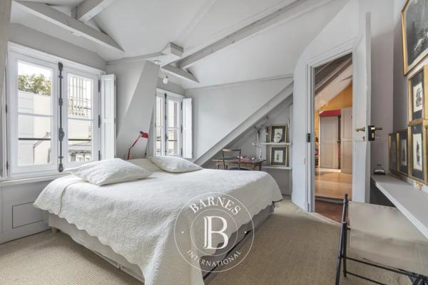 Paris 8ème, Appartement 2 Chambres -  53 m² à vendre
