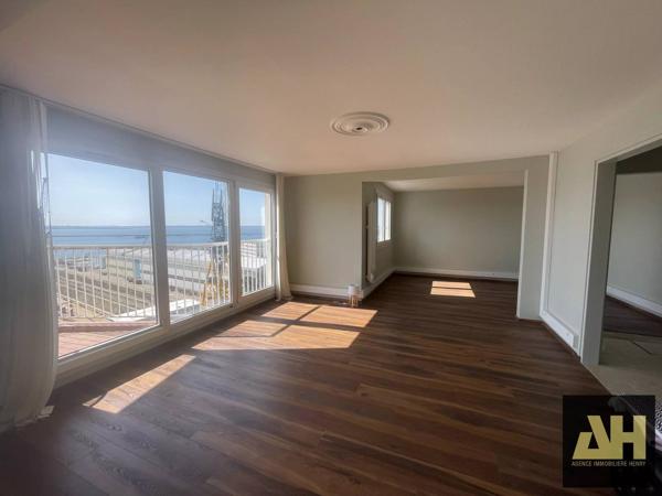 EXCLUSIVITÉ – APPARTEMENT D'EXCEPTION - VUE MER PANORAMIQUE - ASCENSEUR PRIVATIF - 5 CHAMBRES - PARKINGS