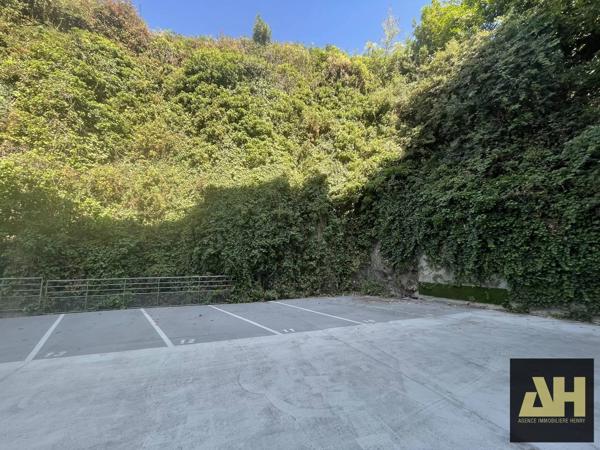 EXCLUSIVITÉ – APPARTEMENT D'EXCEPTION - VUE MER PANORAMIQUE - ASCENSEUR PRIVATIF - 5 CHAMBRES - PARKINGS