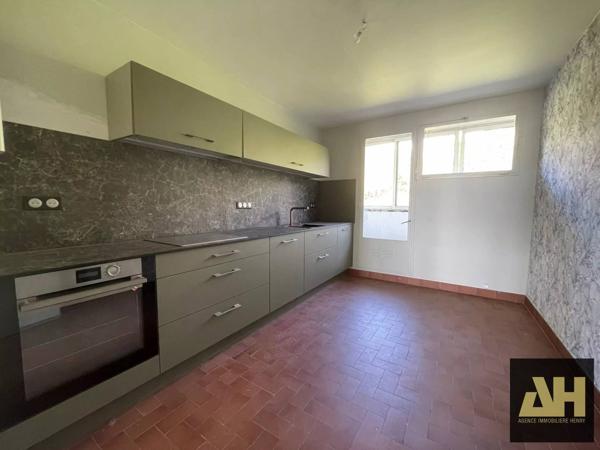 EXCLUSIVITÉ – APPARTEMENT D'EXCEPTION - VUE MER PANORAMIQUE - ASCENSEUR PRIVATIF - 5 CHAMBRES - PARKINGS