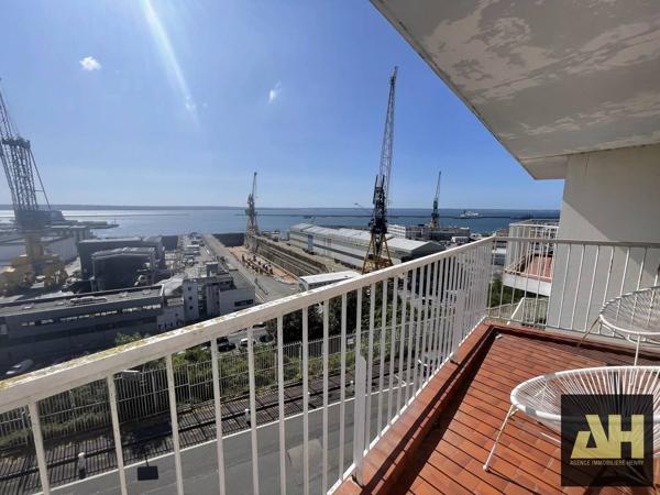 EXCLUSIVITÉ – APPARTEMENT D'EXCEPTION - VUE MER PANORAMIQUE - ASCENSEUR PRIVATIF - 5 CHAMBRES - PARKINGS