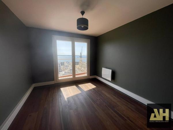 EXCLUSIVITÉ – APPARTEMENT D'EXCEPTION - VUE MER PANORAMIQUE - ASCENSEUR PRIVATIF - 5 CHAMBRES - PARKINGS