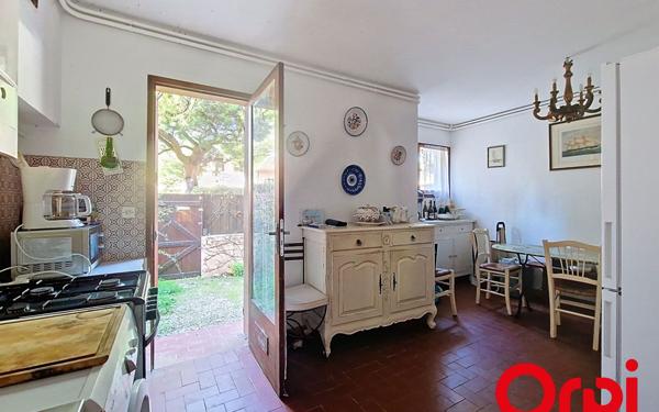 Maison à vendre    4 pièces •  Saint-Mandrier-sur-Mer