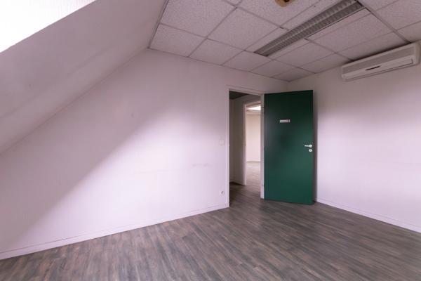 PAU (64) - Place de Verdun - À vendre bureaux de 235m2