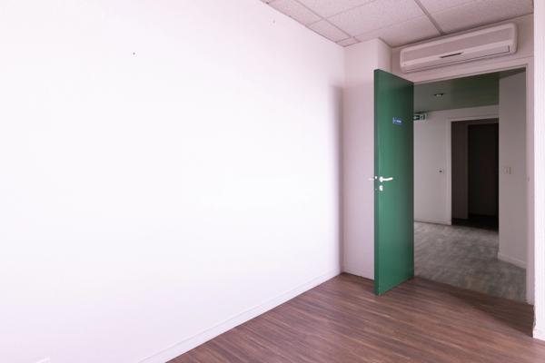 PAU (64) - Place de Verdun - À vendre bureaux de 235m2