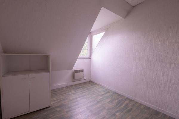 PAU (64) - Place de Verdun - À vendre bureaux de 235m2