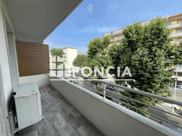 Location Appartement 3 pièces 46.89 m² - 125 BOULEVARD PICOT Toulon 83100
