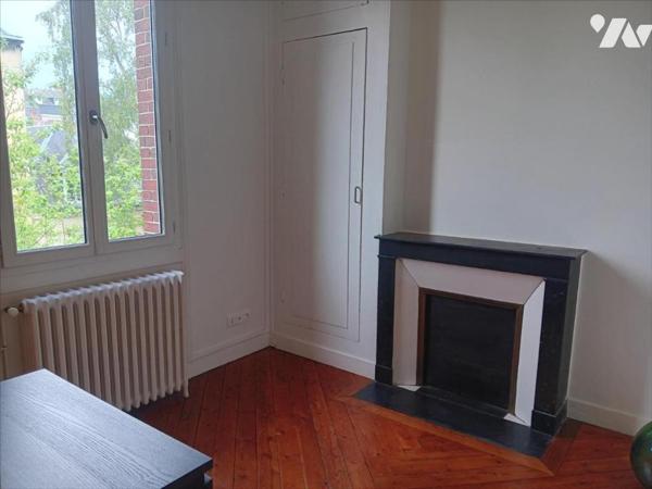 ROUEN GARE MAGNIFIQUE APPARTEMENT F5 avec grenier et caves