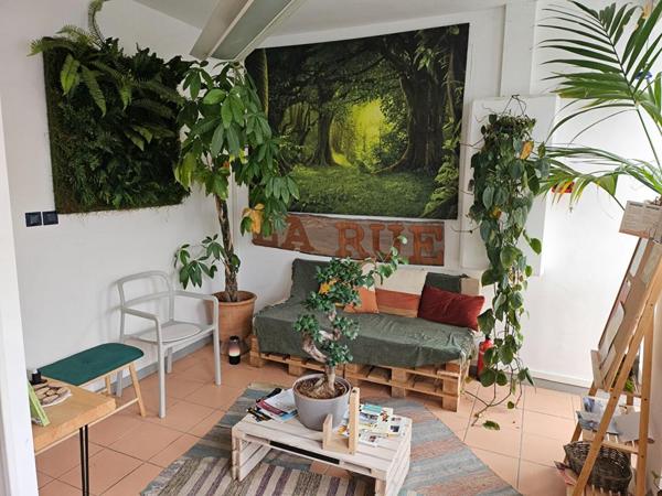 A vendre murs Locaux d'activité Montfavet  (84170) 193 m2, coworking médical , location de salles