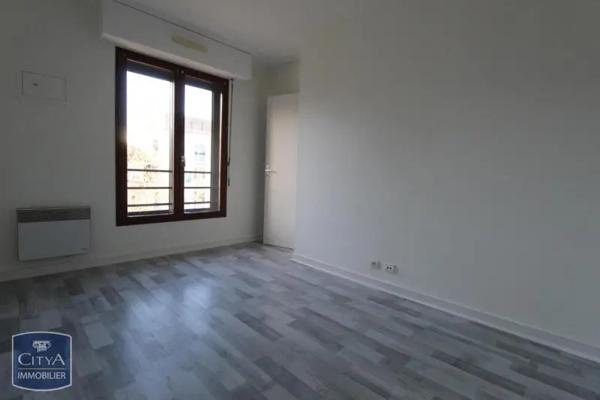 Appartement à louer 2 pièces 48.02m²
