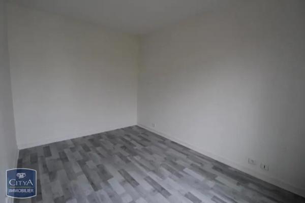 Appartement à louer 2 pièces 48.02m²