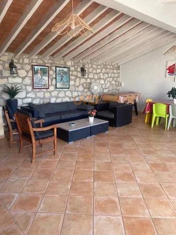 Très belle maison de caractère.