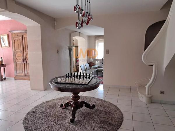 Très belle maison de caractère.