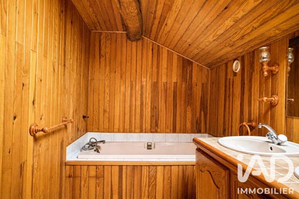Maison à vendre 5 pièces 129 m² Hiersac