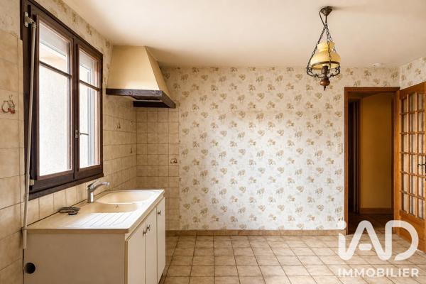 Maison à vendre 5 pièces 129 m² Hiersac