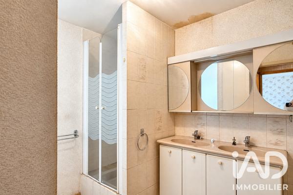 Maison à vendre 5 pièces 129 m² Hiersac