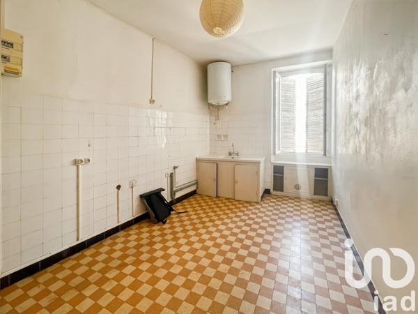 Appartement 3 pièces de 75 m² à Nîmes (30000)