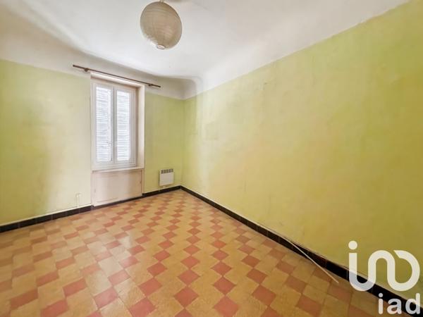 Appartement 3 pièces de 75 m² à Nîmes (30000)