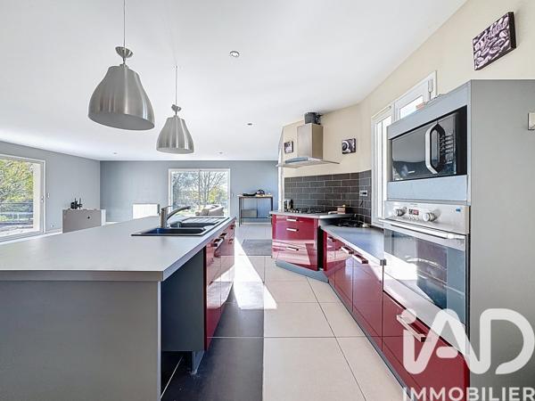 Maison à vendre 4 pièces 145 m² Mouthiers-sur-Boëme