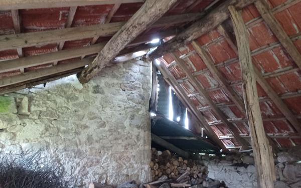 Maison à vendre    2 pièces •  Azerables