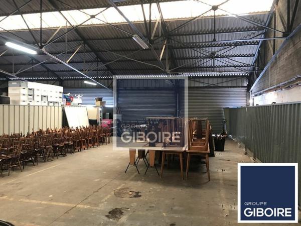 Local d'activites 765 m² à louer CARQUEFOU (réf : 44.018688)