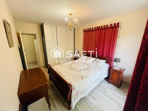 T2Bis avec grand balcon et stationnement privatif