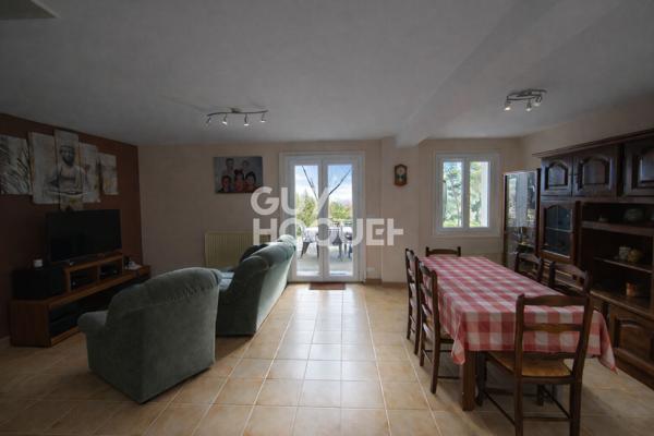 Belle villa située à BOEN