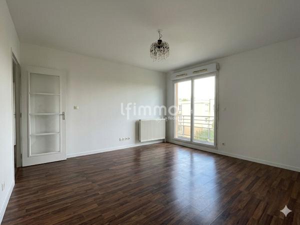 Idéal 1er achat : Studio 35m², balcon, box - Créteil