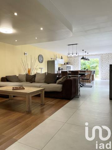 Maison à vendre 6 pièces 154 m² Merville