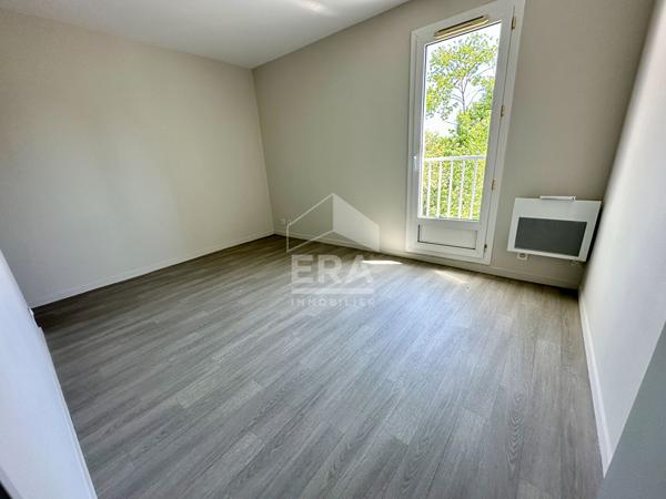 Maison Tours Montjoyeux 5 pièce(s) avec jardin et garage