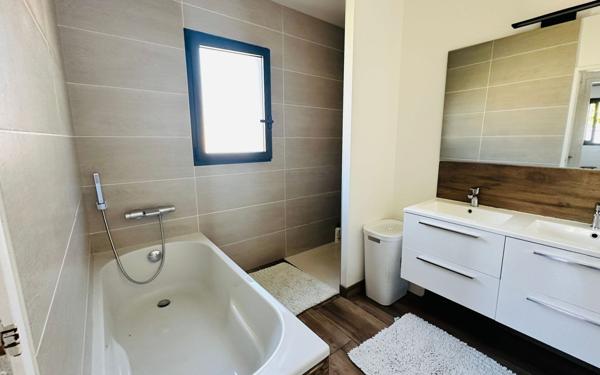 Maison à vendre    4 pièces • 99,47 m2 Bénesse-Maremne