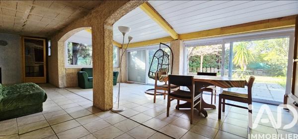 Maison à vendre 5 pièces 161 m² Roquebrune-sur-Argens