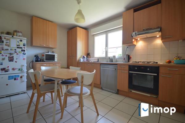 À Talant, maison familiale 7 pièces avec jardin et double garage, proche commodités
