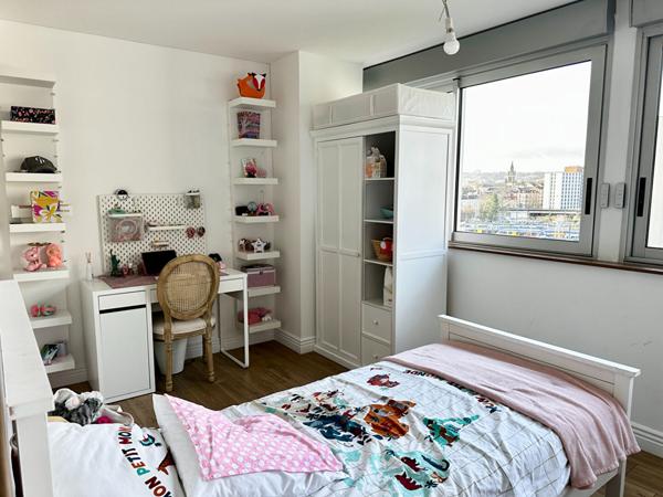 NANCY CENTRE - APPARTEMENT - PARKING - ASCENCEUR - CAVE - 105 M2