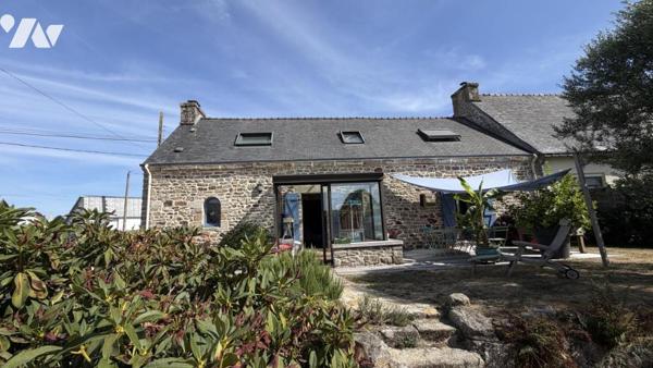 BAUD Centre ville maison avec cachet, jardin