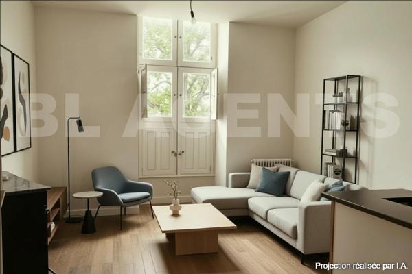 Maison de ville au fort potentiel – emplacement central et prix très attractif