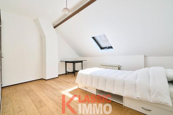 Maison 4 chambres avec un extérieur et garage 10 m²