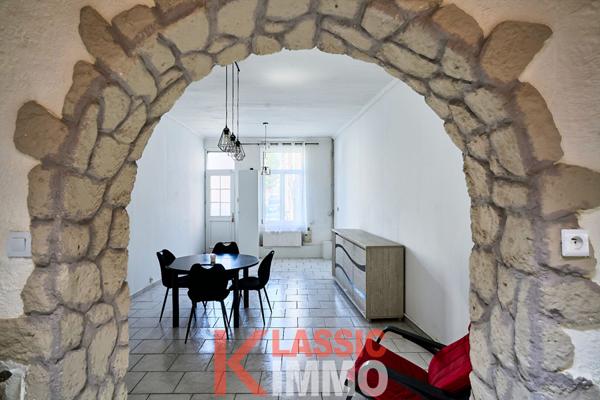 Maison 4 chambres avec un extérieur et garage 10 m²