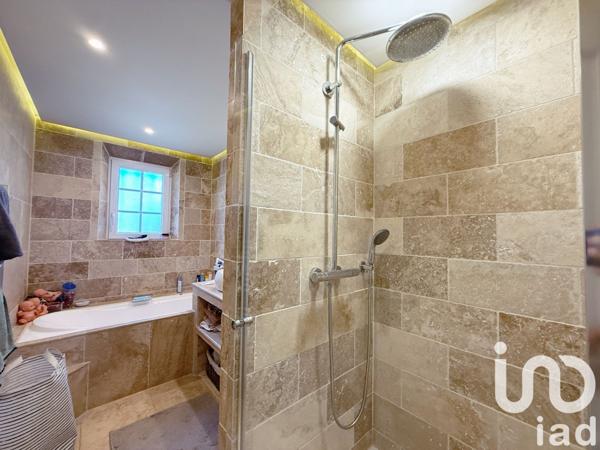 Maison 7 pièces de 155 m² à Sainte-Maxime (83120)