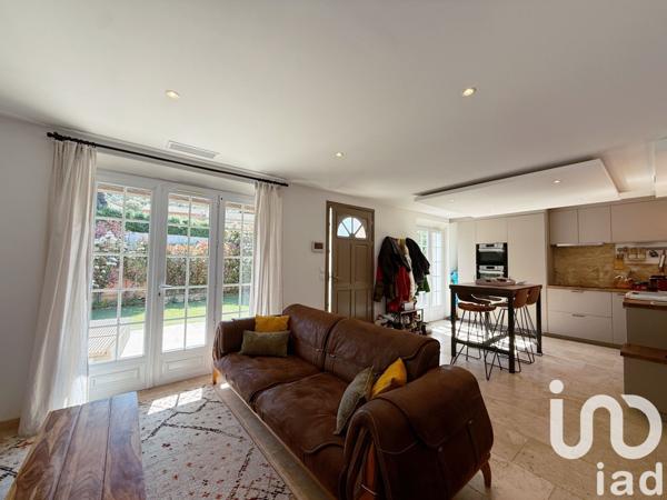 Maison 7 pièces de 155 m² à Sainte-Maxime (83120)