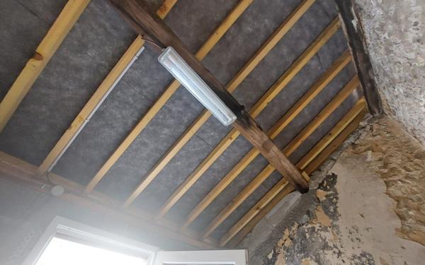 Maison à vendre    5 pièces • 90,99 m2 Rugles