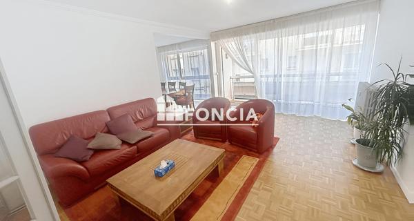 À vendre Appartement 4 pièces 98 m² - Caen 14000