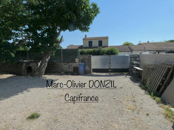 INVESTISSEMENT LOCATIF – Maison 80 m² avec garage et terrain de 429 m² – Locataire en place depuis 2016