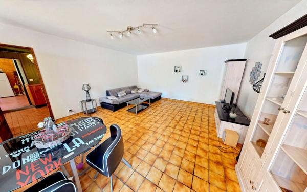 Maison à vendre    5 pièces •  Les Martys