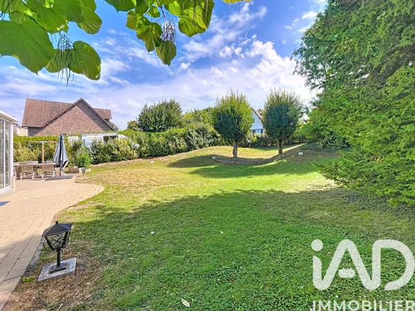 Maison à vendre 6 pièces 168 m² Saint-Fuscien