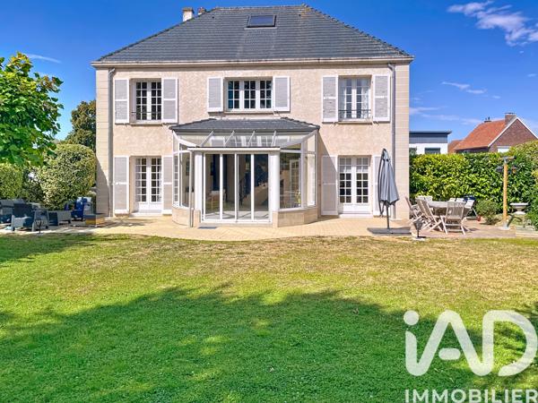 Maison à vendre 6 pièces 168 m² Saint-Fuscien