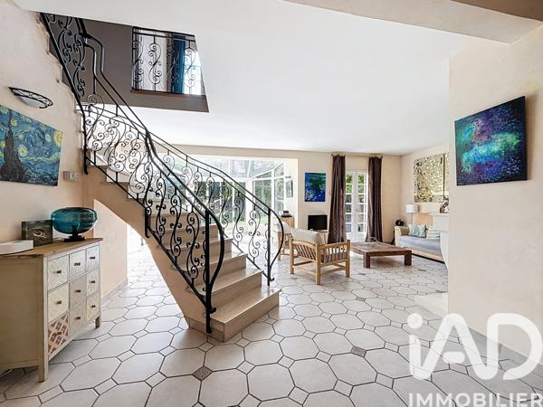 Maison à vendre 6 pièces 168 m² Saint-Fuscien