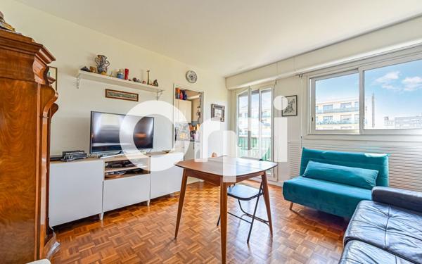 Appartement à vendre    2 pièces • 42,20 m2 Paris 20