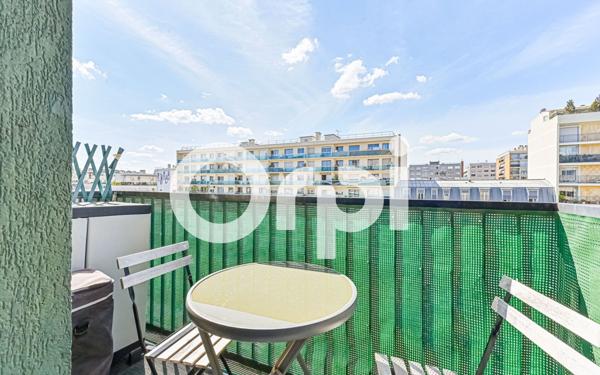 Appartement à vendre    2 pièces • 42,20 m2 Paris 20