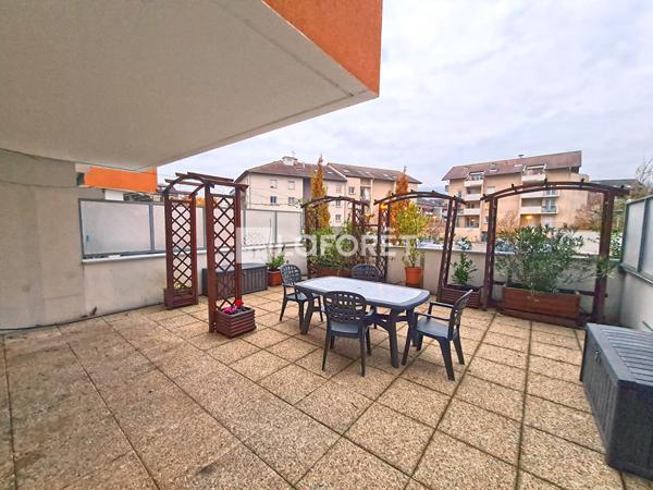 Achat appartement Saint-Martin-d'Hères - 4 pièce(s) - 89 m² - 280 000 €